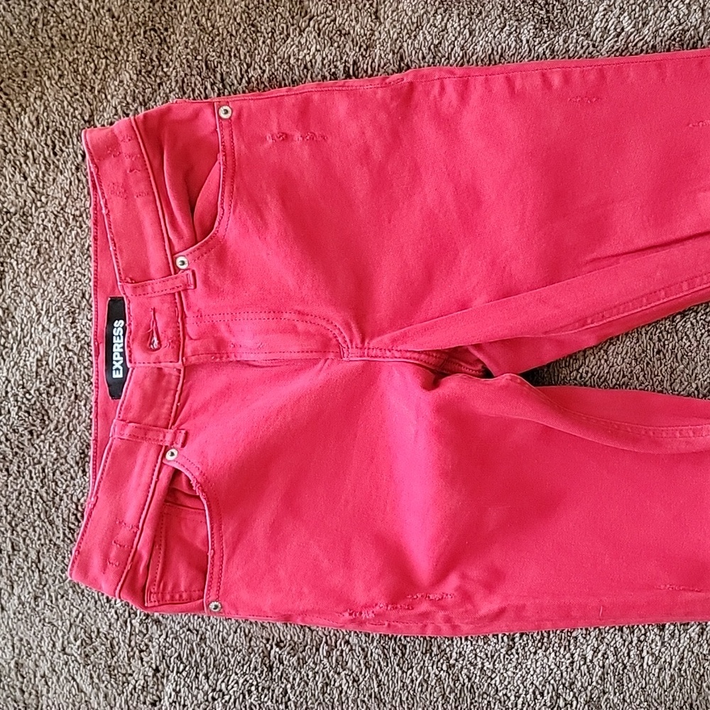 EXPRESS RED DISTRESSED JEANS